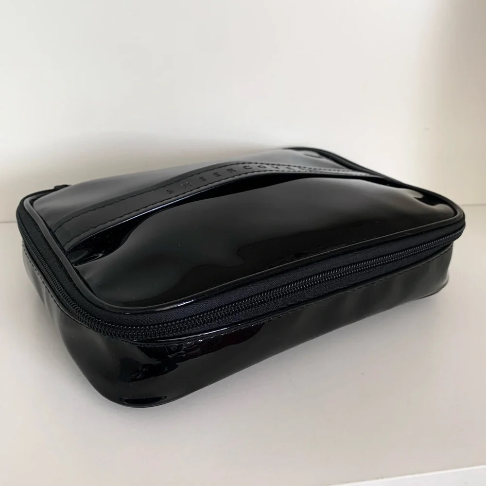 Sheer cover black patent vanity case